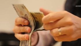 VIDEO Locuința și mașina vor fi bunuri de lux de la 1 august. TVA-ul crește de la 9% la 21%